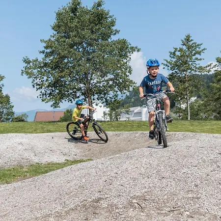 Lägenhet Am Badesee